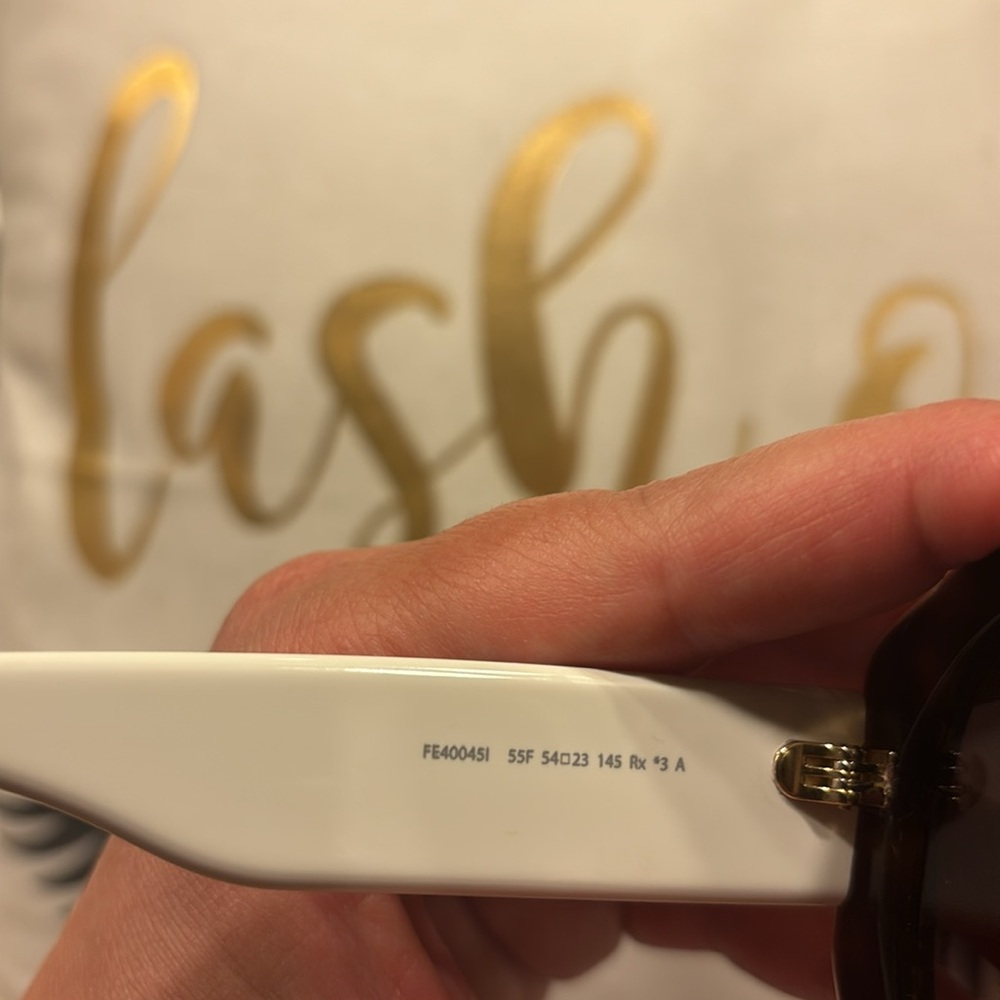 FENDI ☀️ sunglasses - Picture 8 of 9